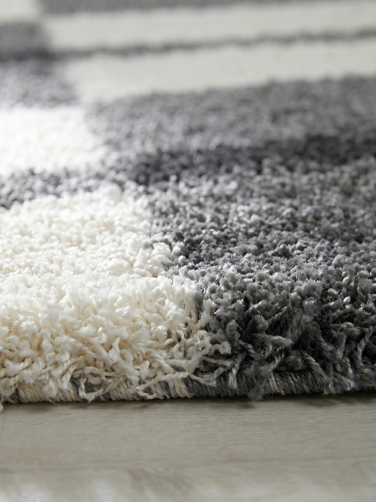 TEPPICH Hochflor Shaggy Karo Weich Flauschig Waschbar Schlafzimmer Rund Hellgrau 80x80 cm – WERFEN - Grau, Textil (80/80cm) - KADIMA DESIGN