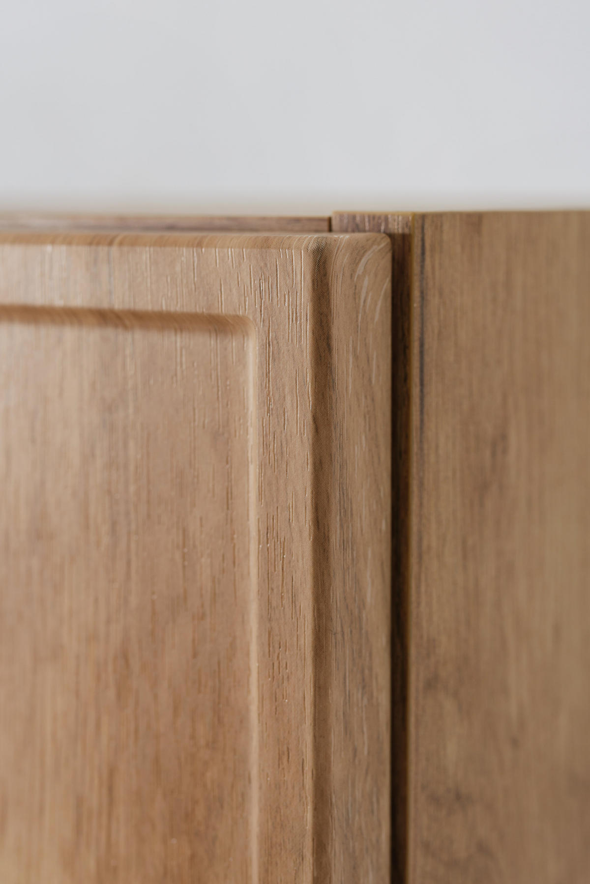 BADEZIMMERSCHRANK, Gold Craft Eiche, schwarzer Griff, 27 x 35 x 136 cm - Eichefarben/Schwarz, Holzwerkstoff/Kunststoff (35/136/27cm) - 3XE LIVING