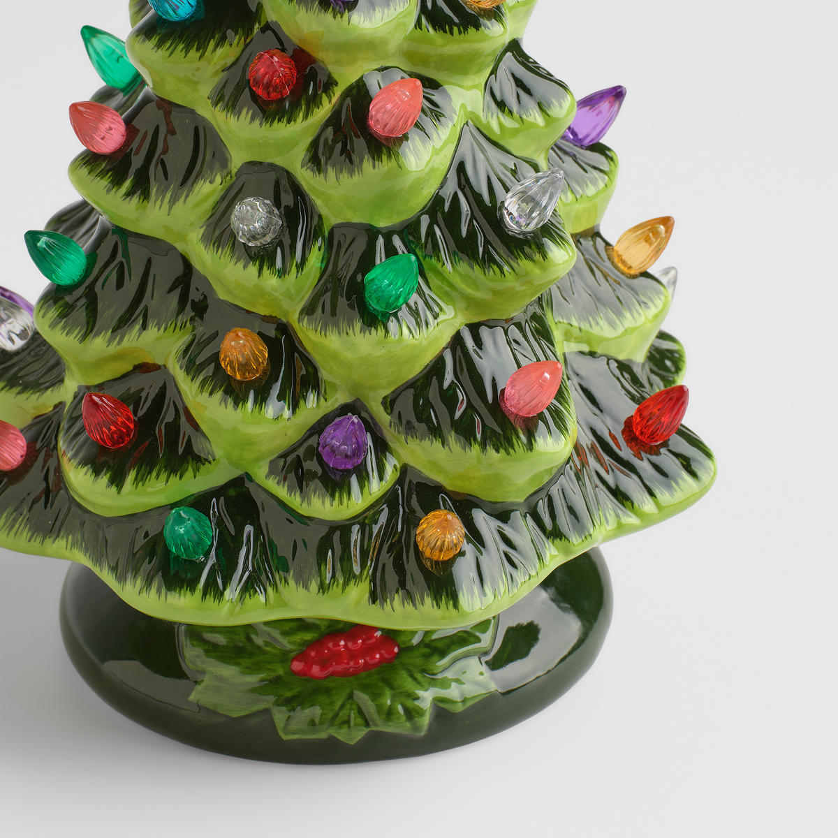 LEDFIGUR Starferno, Grün, 30.5 x 17.5 x 18.6 cm, Dekorative Weihnachtsdeko - Grün, Keramik (17.5/30.5/18.6cm) - home&you