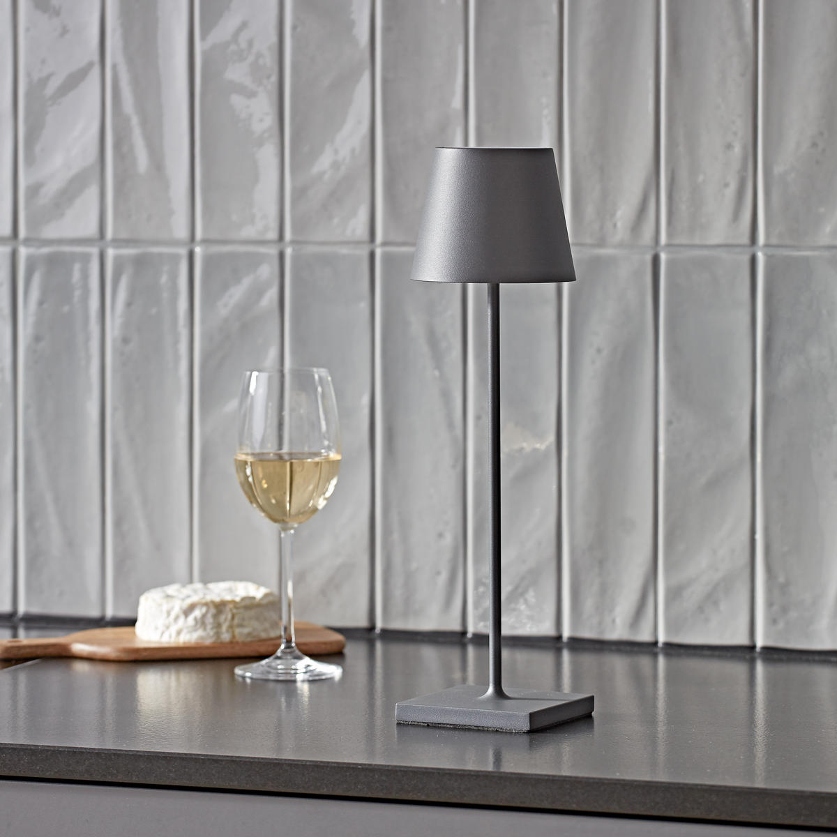 LED Akku-Tischlampe, Nuindie 3.0 6er-Set, graphitgrau - Grau, Metall (38/10/38cm) - Sigor