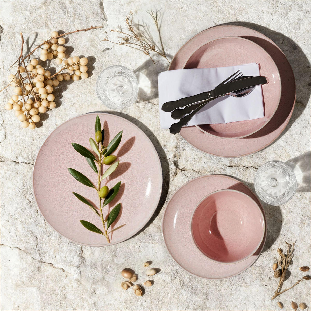 TAFELSERVICE Mare, ineinander stapelbar, rosa - Rosa, Keramik (26.5/2.5/26.5cm) - tectake