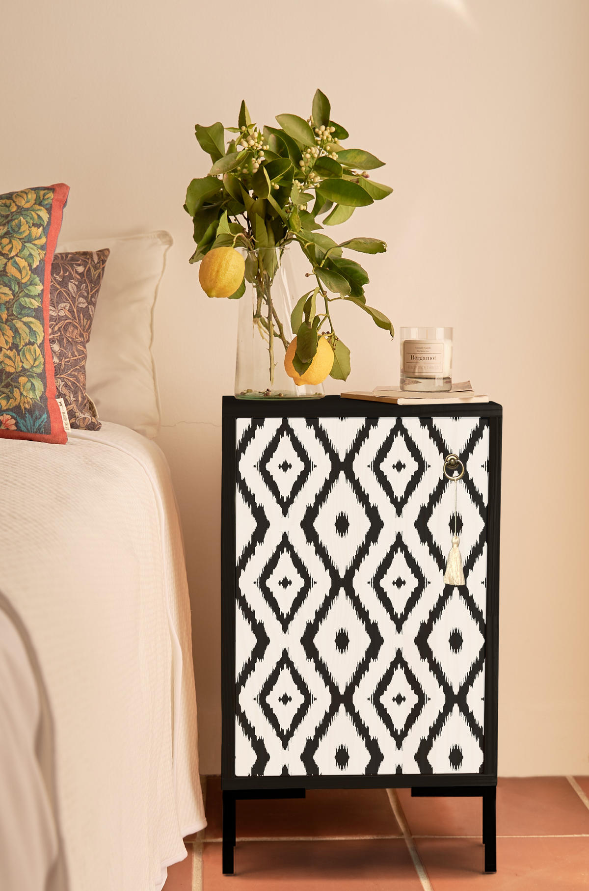 NACHTTISCH aus MDF mit IKAT - Schwarz/Weiß, Holzwerkstoff (30/65/40cm) - RNT By Really Nice Things