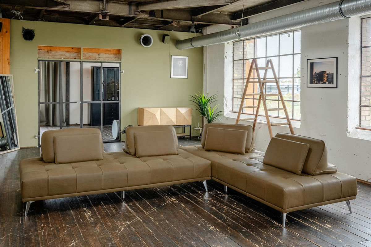 MODULSOFA WIOLO Beige Leder - Beige/Silberfarben, Leder/Metall (350/83/240cm) - KAWOLA