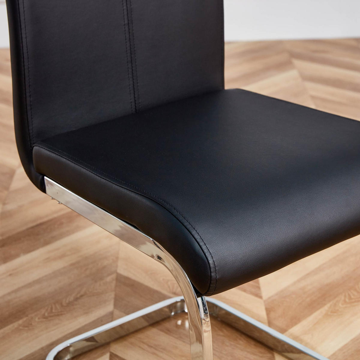 ESSTUHL 4er-Set Schwarz mit Kunstleder und verchromtem Metallgestell - Schwarz, Leder (54/100/42cm) - PANGIVO