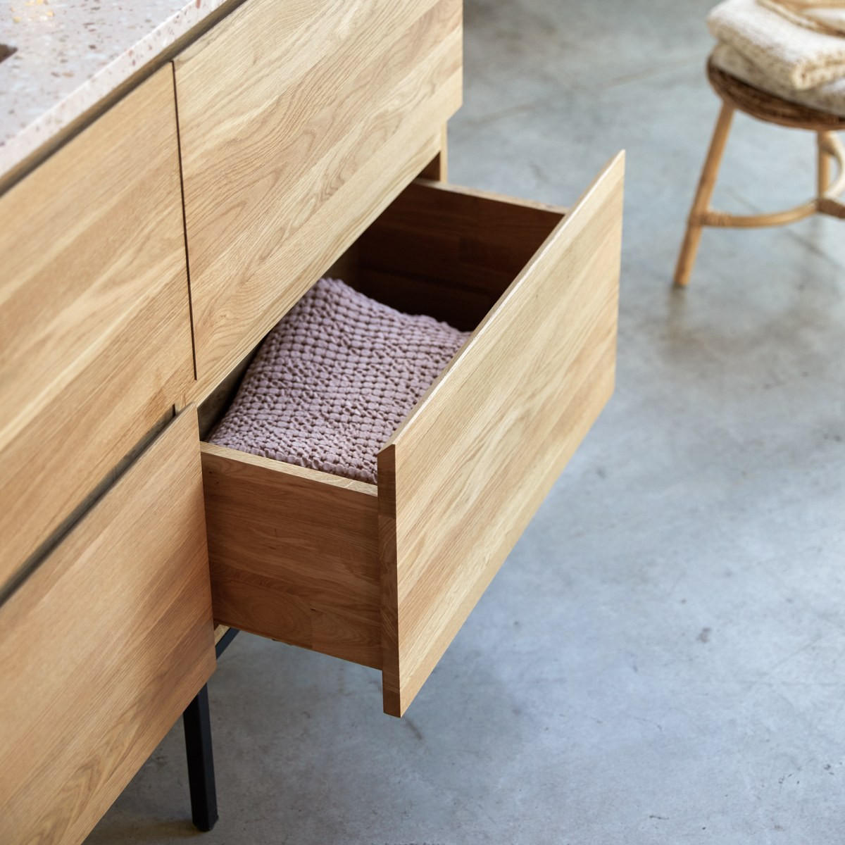 BADEZIMMERMÖBEL Nova Rosa aus Eiche - Pink, Holz (121/90/46cm) - Tikamoon