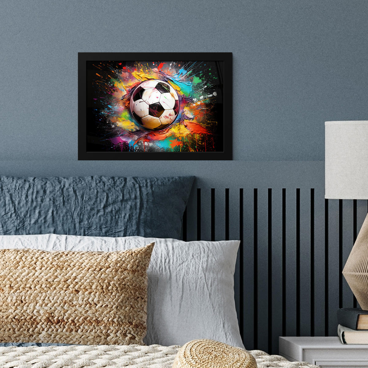 POSTER MIT RAHMEN Fußball - Farbe - Farben - Schwarz - Weiß 30x20 cm - Weiß, Papier (30/20cm) - MuchoWow