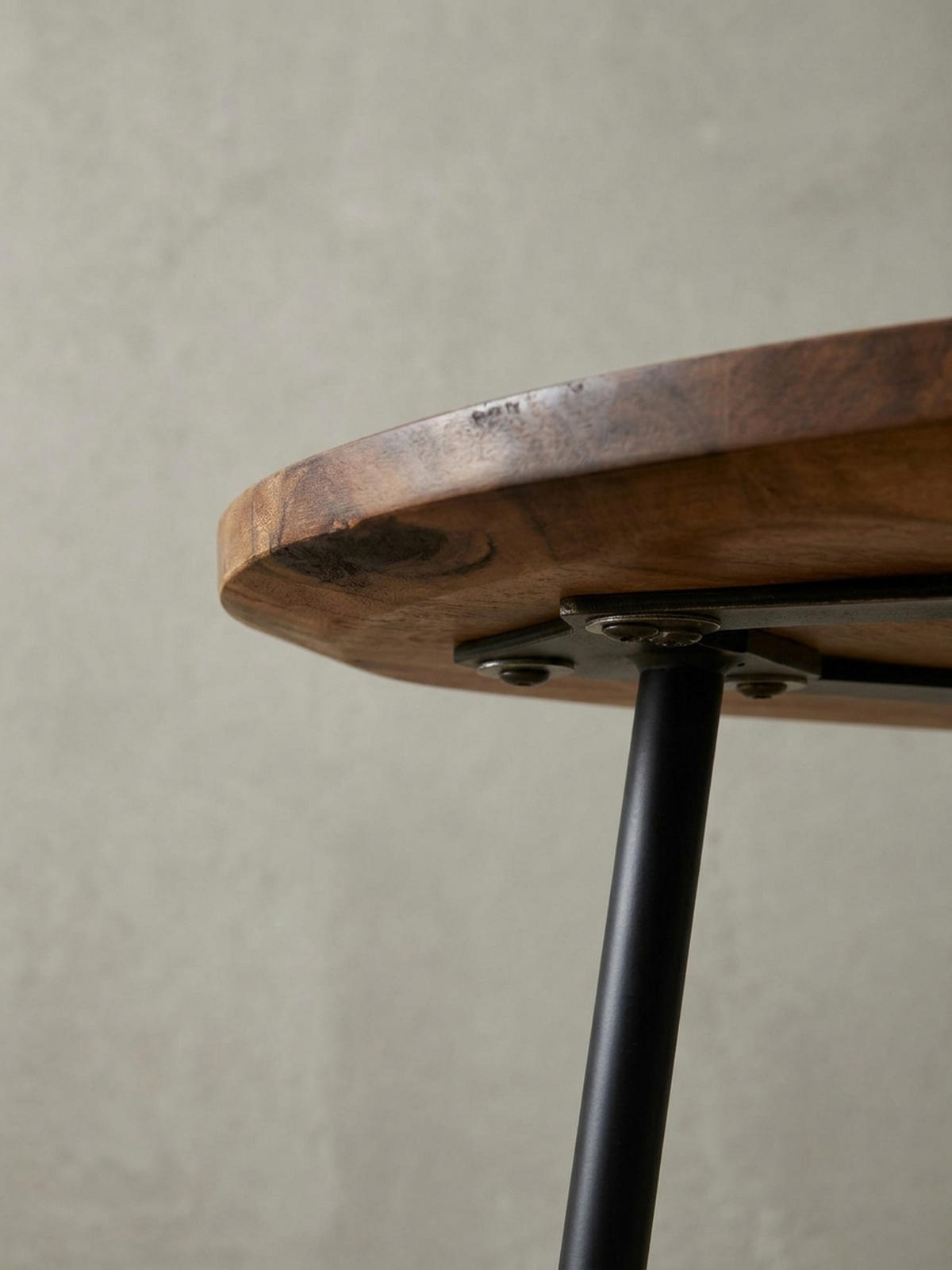 COUCHTISCH Retro-Stil mit Nierenform, Massivholz, Metallbeine, pflegeleichte Tischplatte, Braun 122x63x36 cm - Schwarz/Braun, Holz/Metall (63/122/36cm) - KADIMA DESIGN