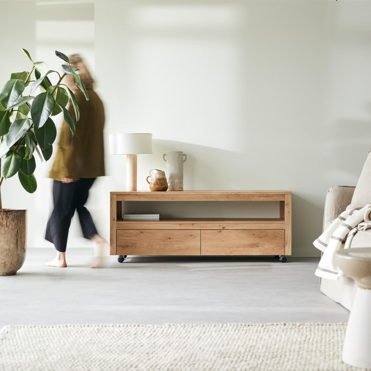 TV-SCHRANK Anoa Natur aus Eiche - Naturfarben, Holz (140/55/45cm) - Tikamoon