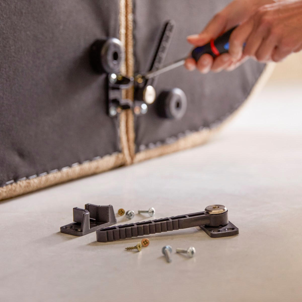 SOFA Dario Braun aus Stoff - Braun, Textil (308/75/93cm) - Tikamoon