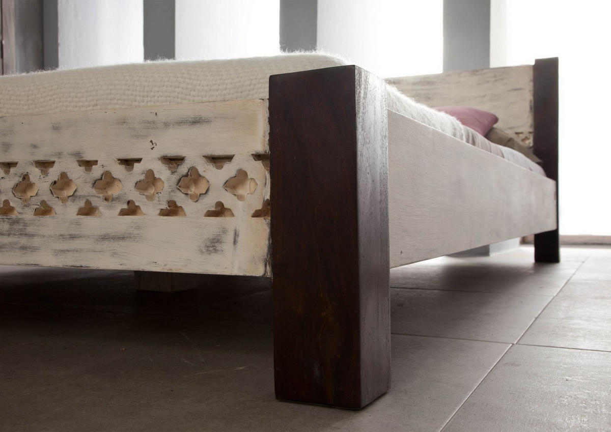 BETT Massivholz Mango / Akazie 180 x 200 x 75 weiß CASTLE-ANTIK #401 - Weiß, Holz (180/200cm) - Massivmoebel24