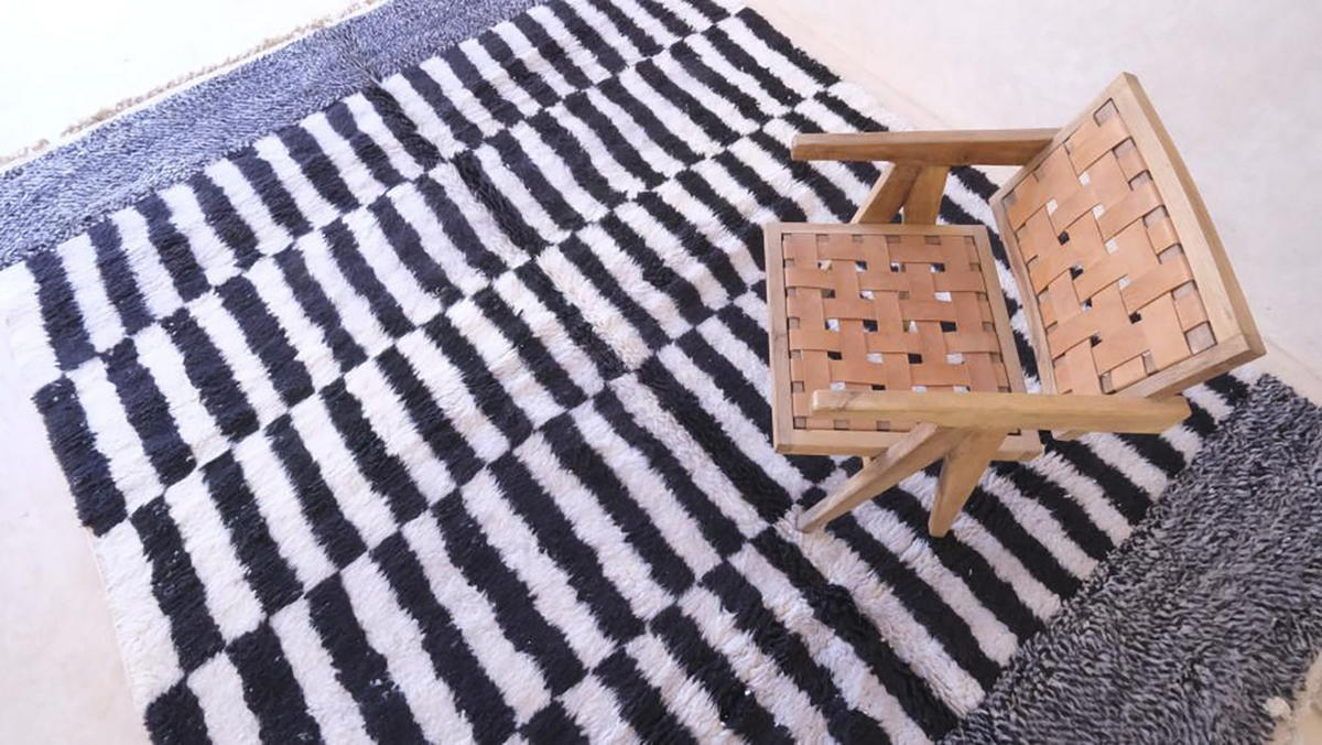 BERBERTEPPICH aus Marokko modern aus Wolle schwarz - Schwarz, Naturmaterialien (252/337cm) - AFK Living