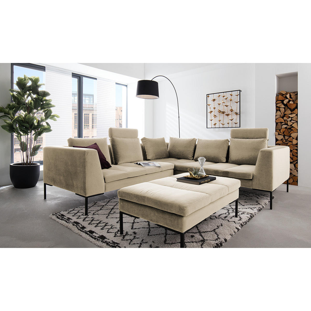 ECKSOFA mit Rundecke L - Samt - Chromfarben/Beige, Textil/Metall (255/238cm) - home24