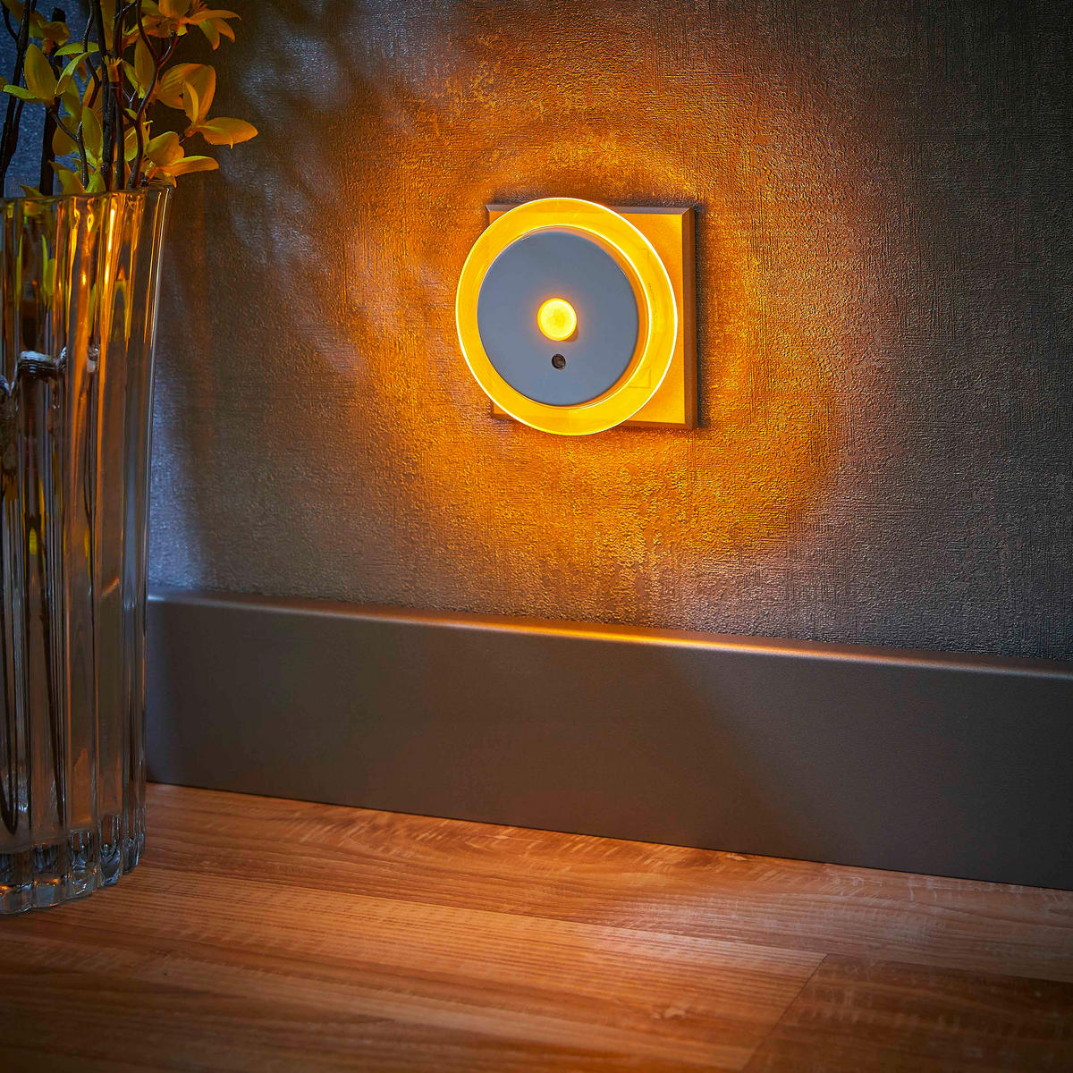 LED-NACHTLICHT - Bernsteinfarben mit Dämmerungssensor und Bewegungsmelder für Innenräume, 4er-Set - Weiß, Kunststoff (6.4/8.5/8.5cm) - Northpoint