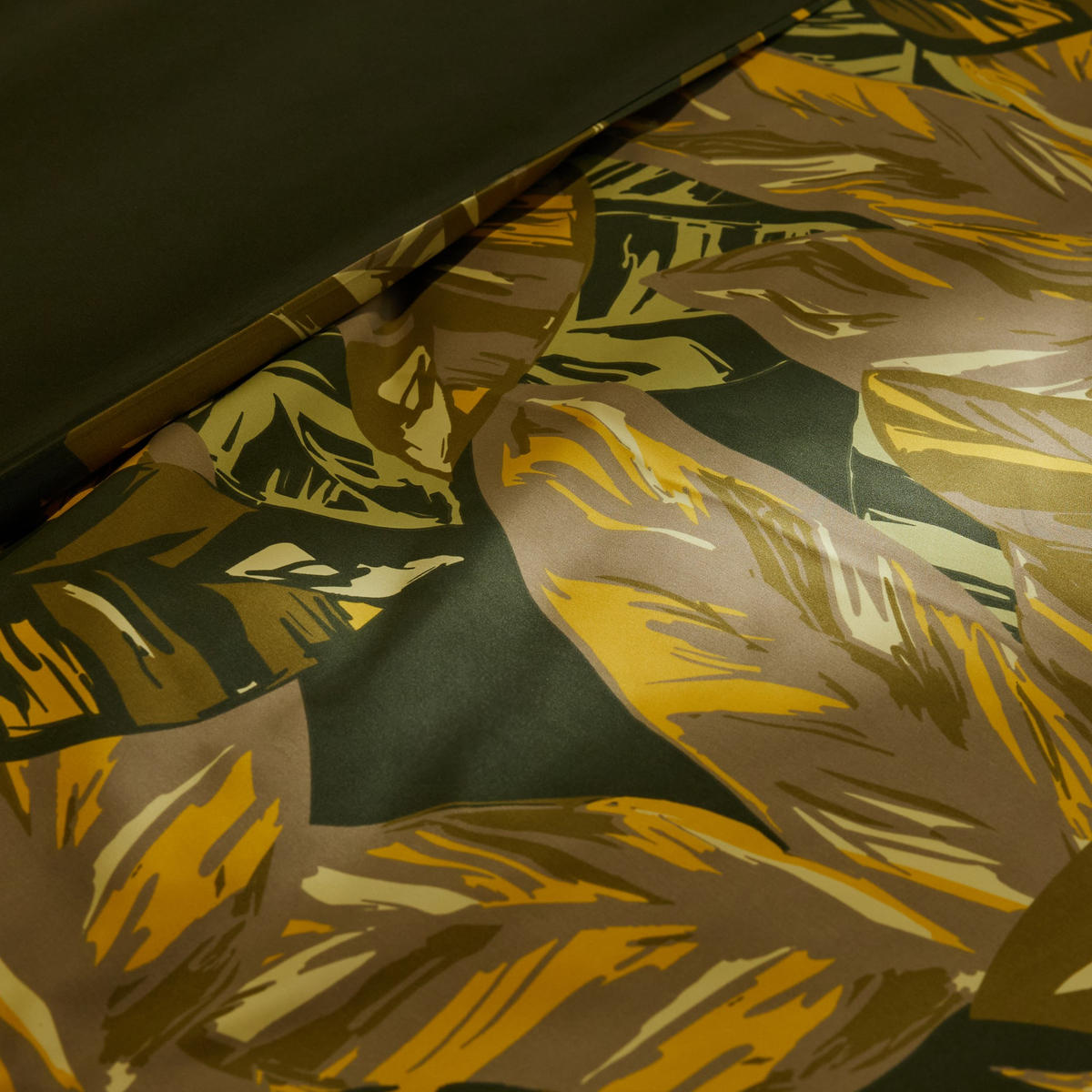 BETTWÄSCHE Clovari - Dunkelgrün, Textil (200/220cm) - home&you