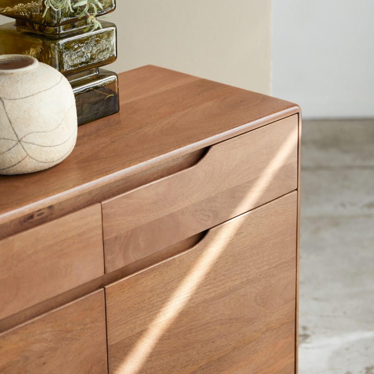 SIDEBOARD Gabrielle Braun aus Mango - Braun, Holz (150/81/40cm) - Tikamoon