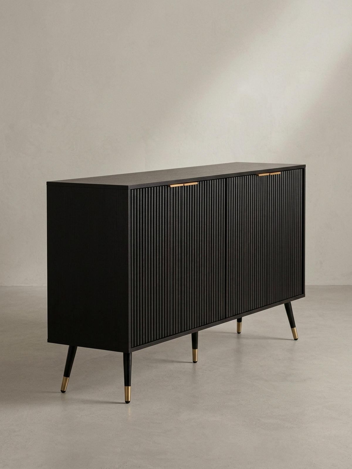 SIDEBOARD – Schwarz/Eiche-Dekor, 150x81x39 cm, mit Türen, Metallbeine - Goldfarben/Schwarz, Holzwerkstoff/Metall (150/81/39cm) - KADIMA DESIGN