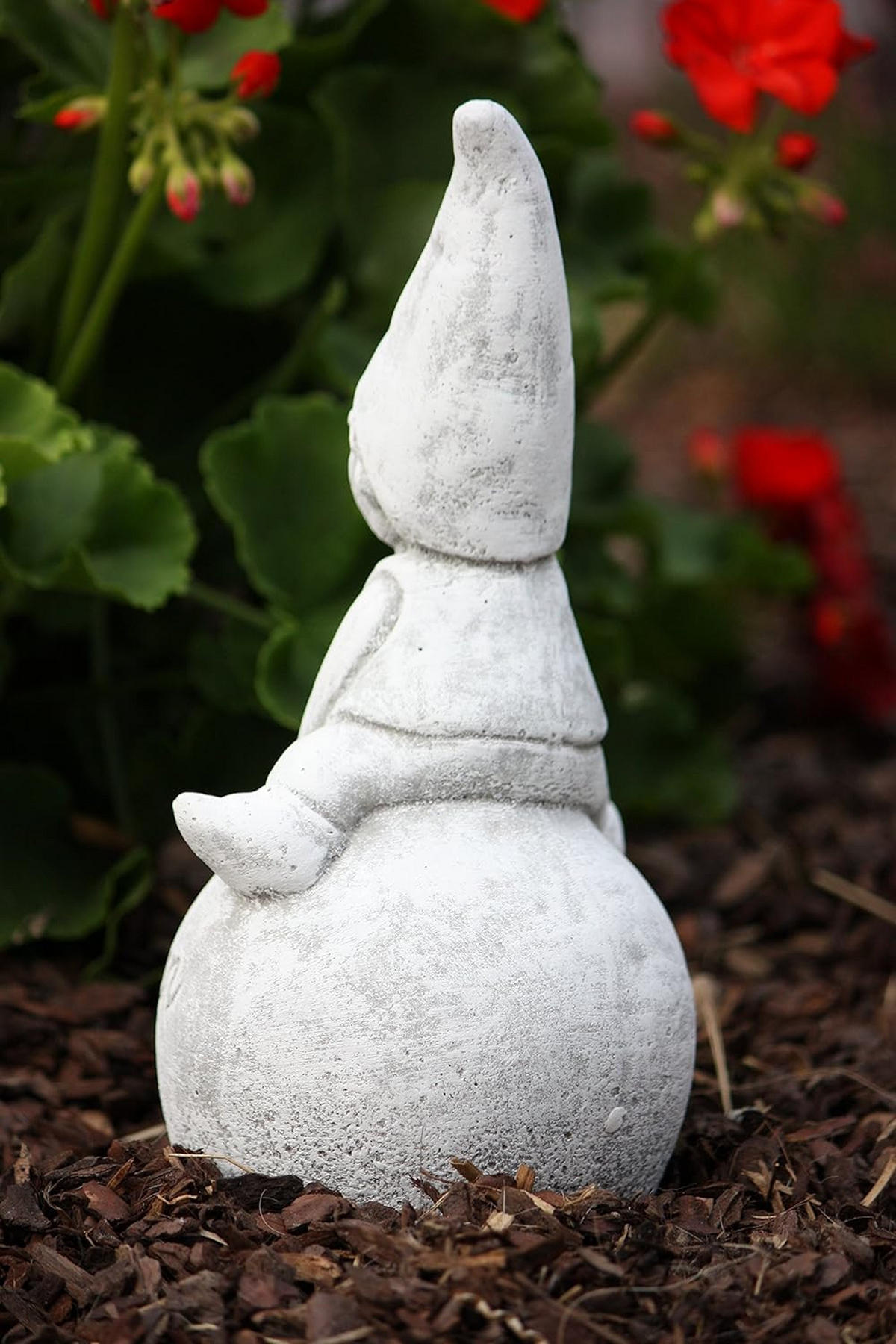 STEINFIGUR Wichtel auf Kugel Willkommen frostfest Steinguss - Grau, Stein (12/24/12cm) - stoneandstyle