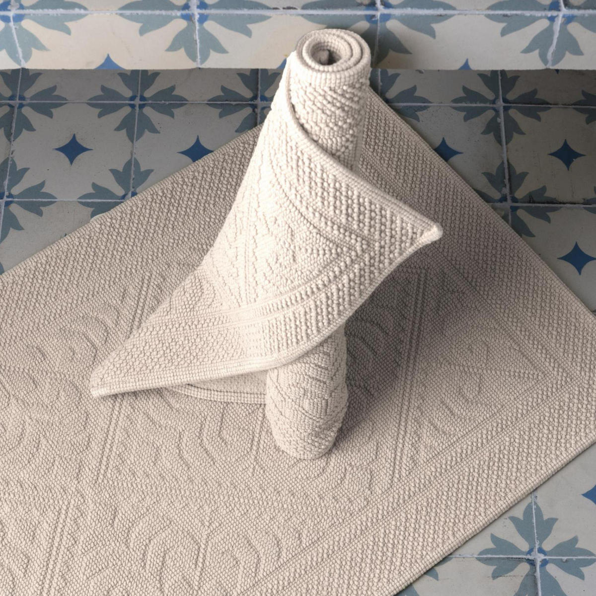 BADEMATTE Enzo kreide 70 x 140 cm - Creme, Textil (70/140cm) - Vivaraise