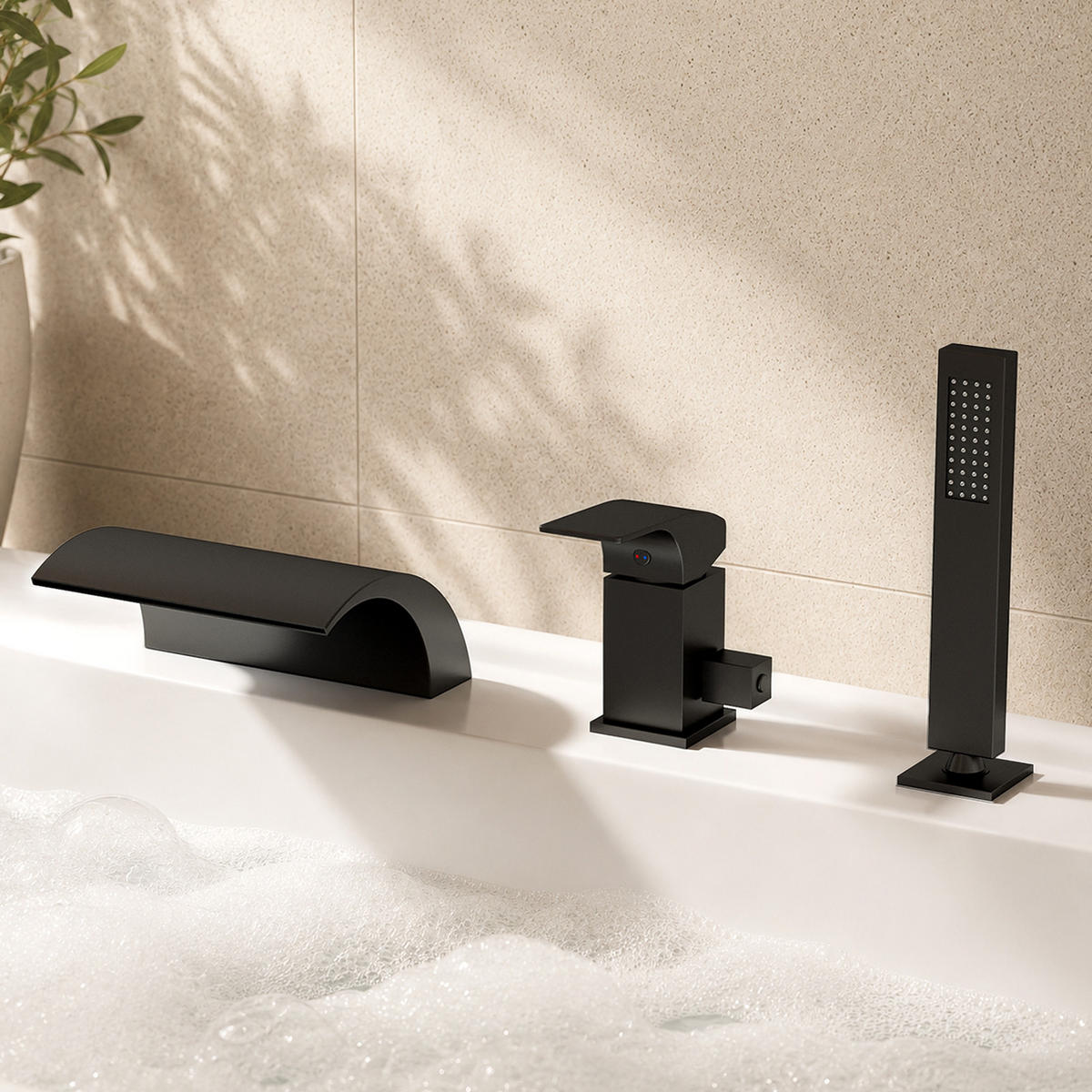 BADEWANNENARMATUR SFS-5004 Schwarz Matt, 3-Loch, Wasserfallauslauf 180 mm, Handbrause 200 mm, Einhebel - Schwarz, Metall (9/20/18cm) - Everstein