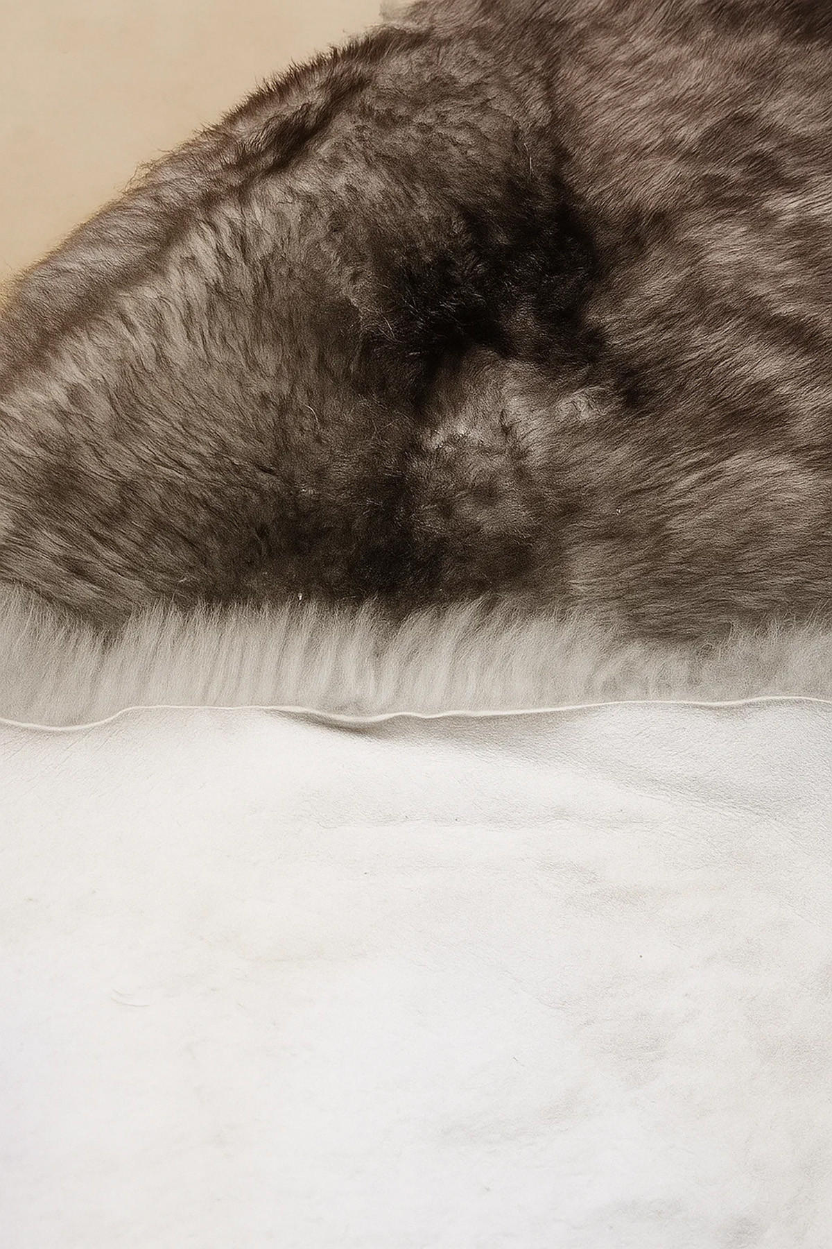 SCHAFFELL Naturbraun mit dunklen Spitzen ca. 110 cm - Dunkelbraun/Braun, Fell (60/110cm) - Provellus