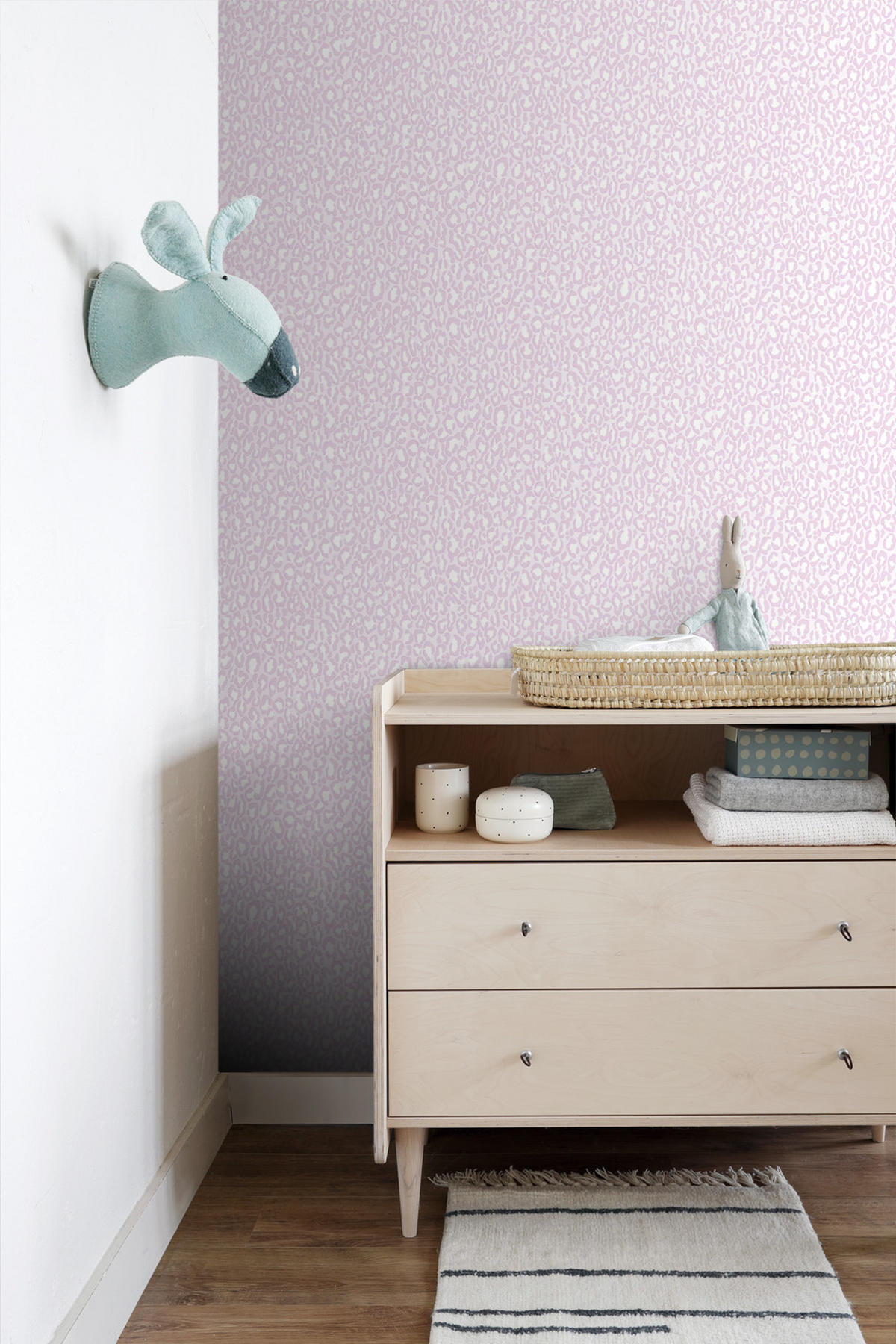 TAPETE Panter 53 cm x 10.05 m - Pink, Papier (53/0.1cm) - Origin Wallcoverings
