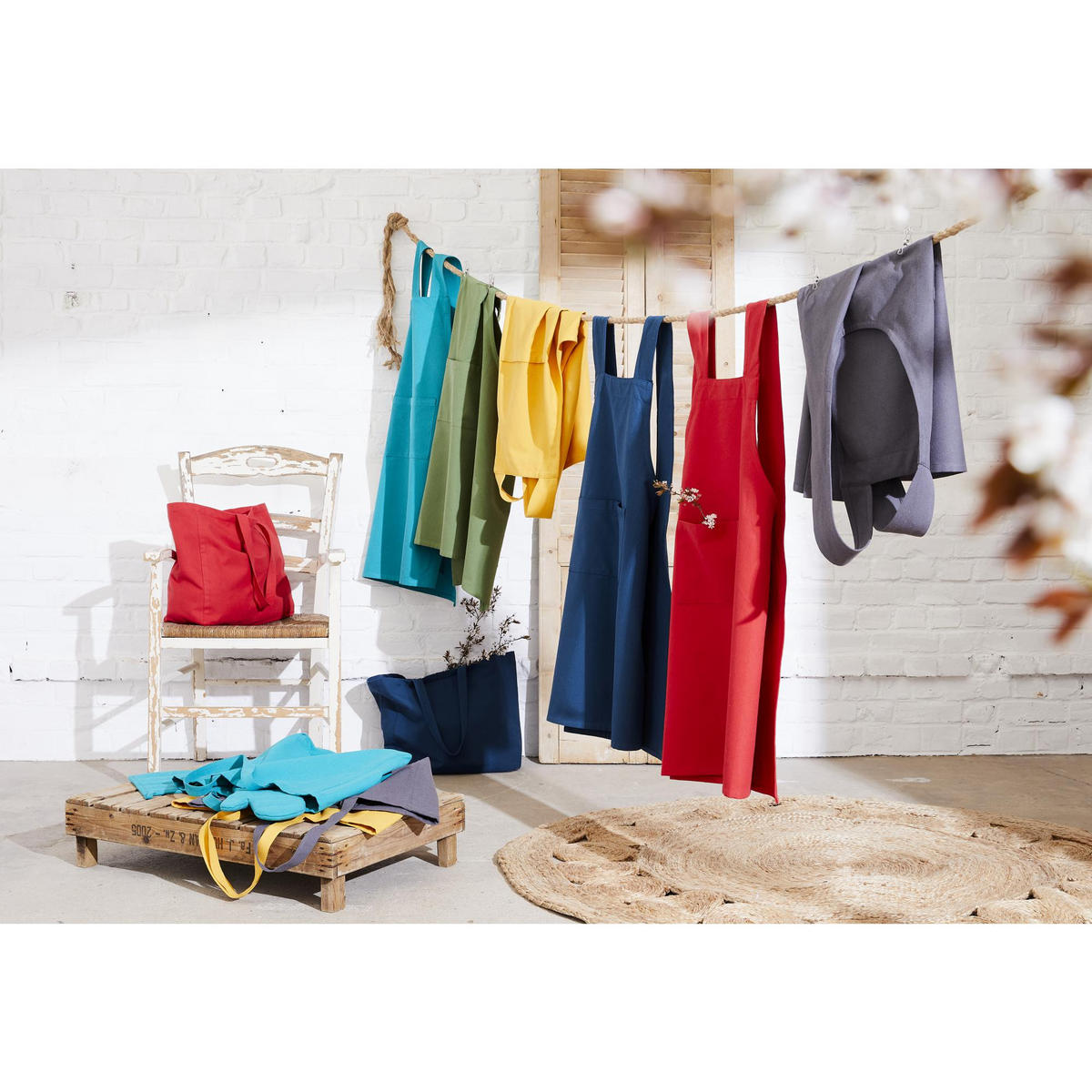 KÜCHENSCHÜRZE Gen sonnenblumengelb 120 x 85 cm - Gelb, Textil (120/85cm) - Winkler
