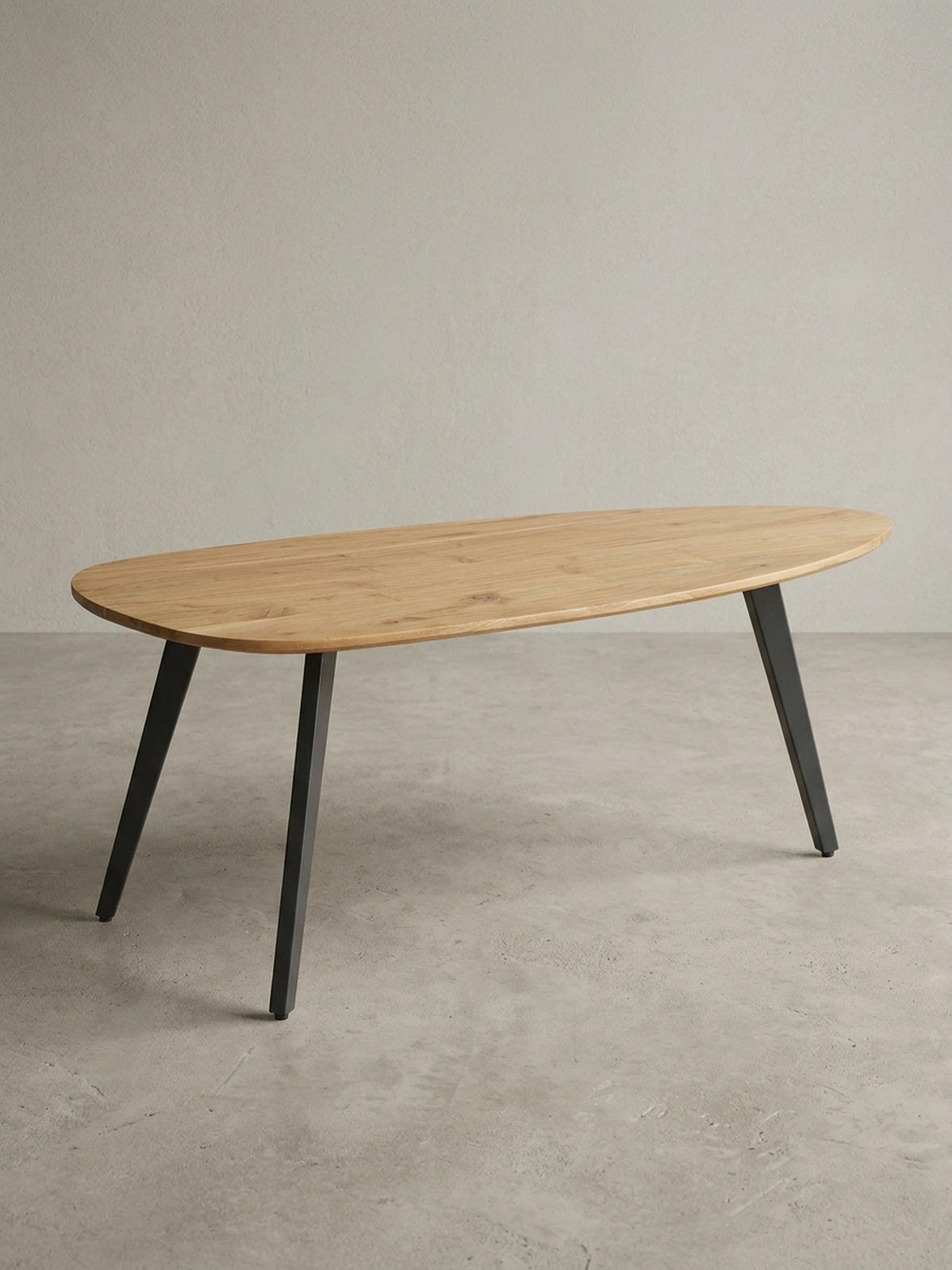 COUCHTISCH in Nierenform aus Akazie Massivholz mit stabilen Metallbeinen - Beige/Anthrazit, Holz/Metall (60/110/45cm) - KADIMA DESIGN