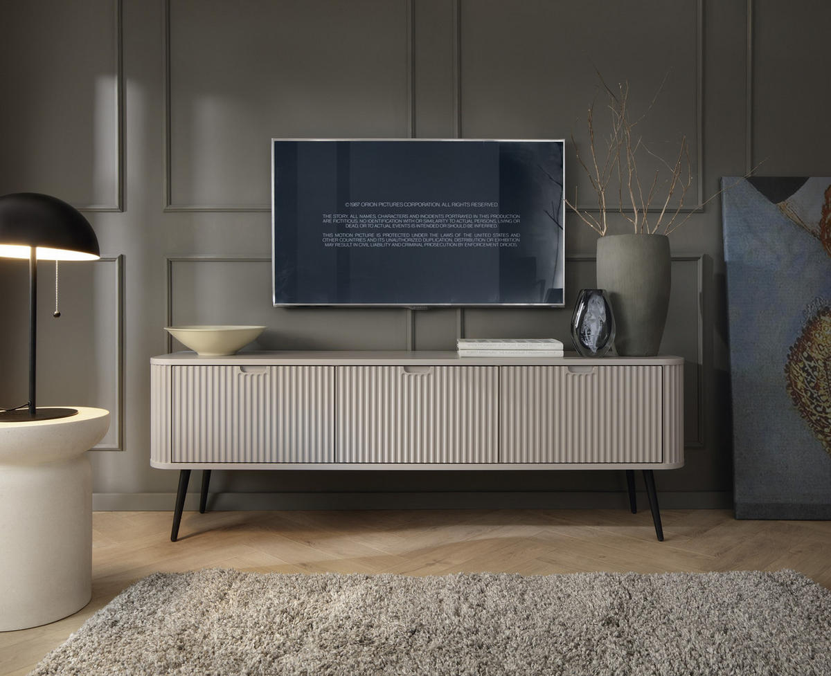 TV-SCHRANK Zova Beige, Schwarze Beine, Tv-Tisch - Beige/Schwarz, Holzwerkstoff/Metall (168/57/39cm) - Bettso