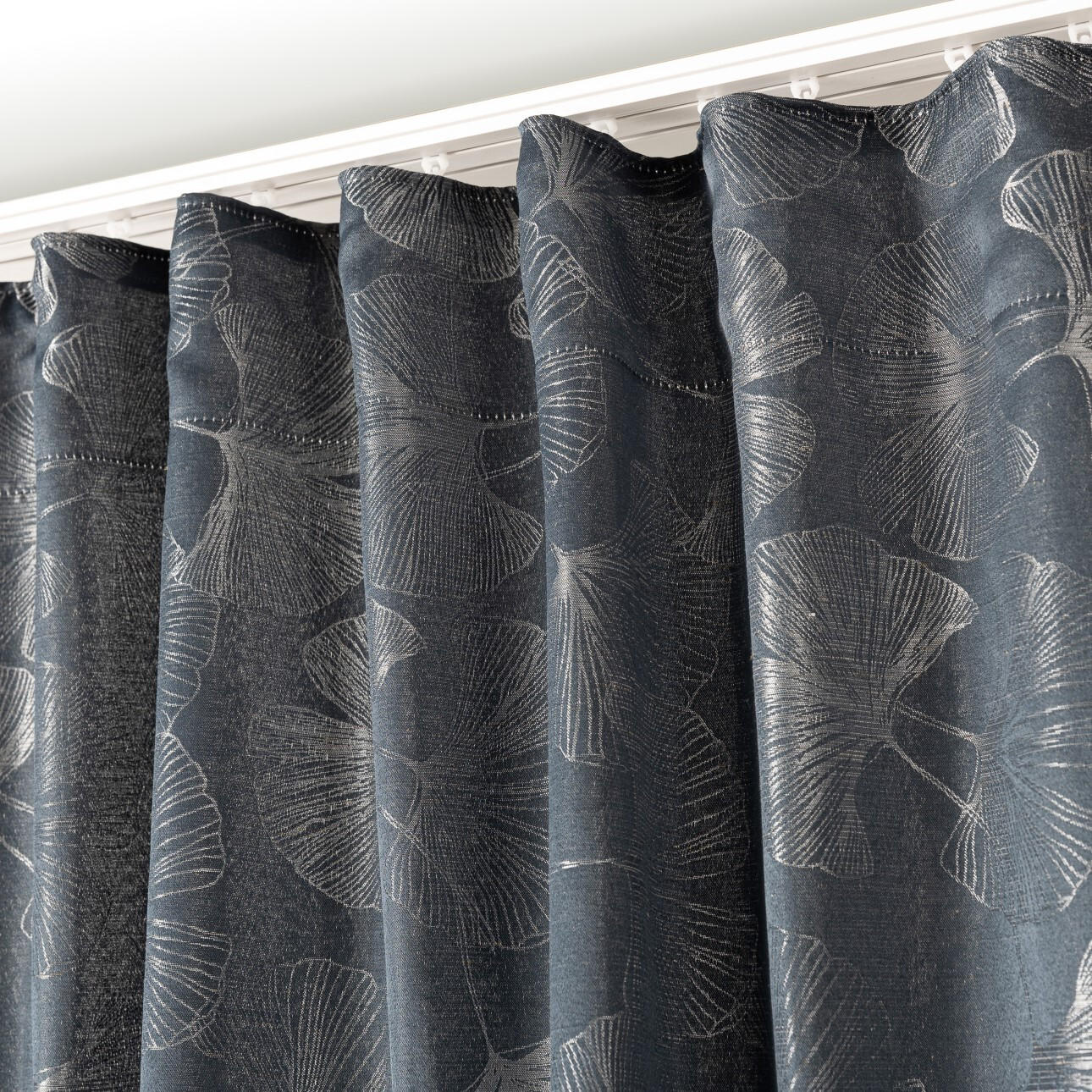 FERTIGVORHANG mit Faltenband 140x280cm - Schieferfarben, Textil (140/280cm) - Dekoria