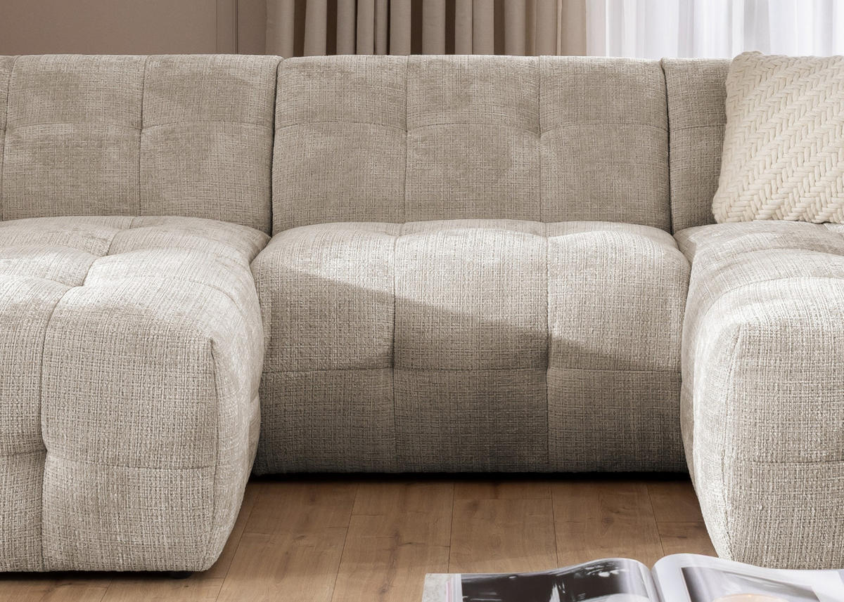 WOHNLANDSCHAFT in U-Form mit raffinierten Steppungen, 6-Sitzer, Wellenunterfederung, B323/T161/H79 cm, Chenille-Bezug in Sand Grau / 21048 - Sandfarben/Greige, Kunststoff/Textil (323/79/161cm) - luma-home