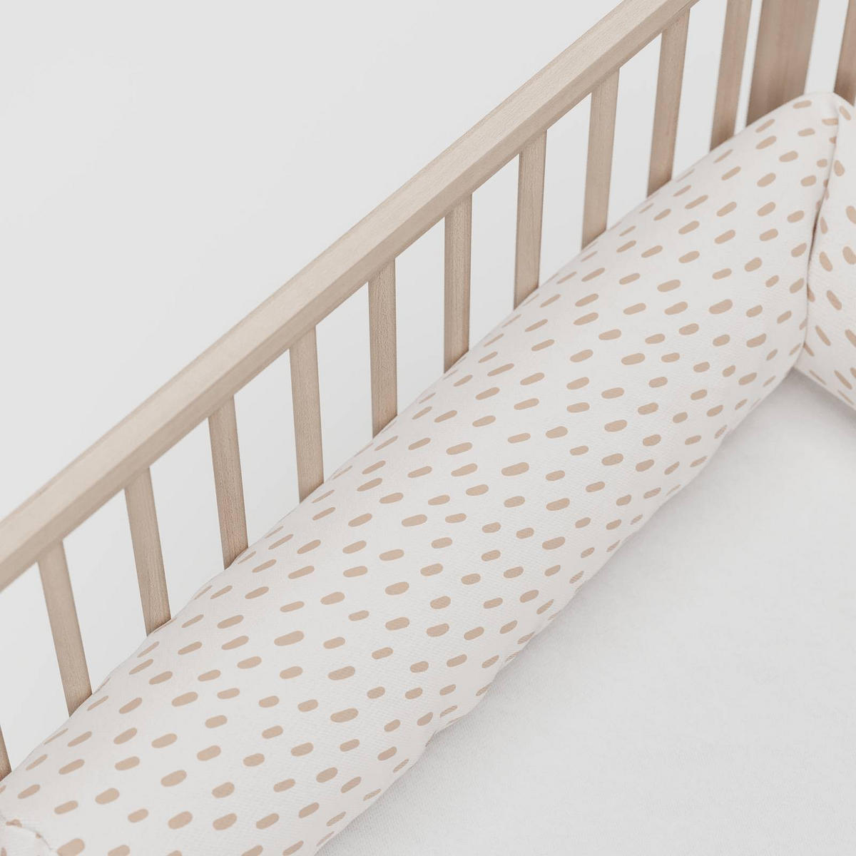 NESTCHENSCHLANGE Cozy "Cute Tiger Spot" Alloverprint 190 cm Bettschlange - Creme/Braun, Textil (15/190cm) - Sämann – make a difference.