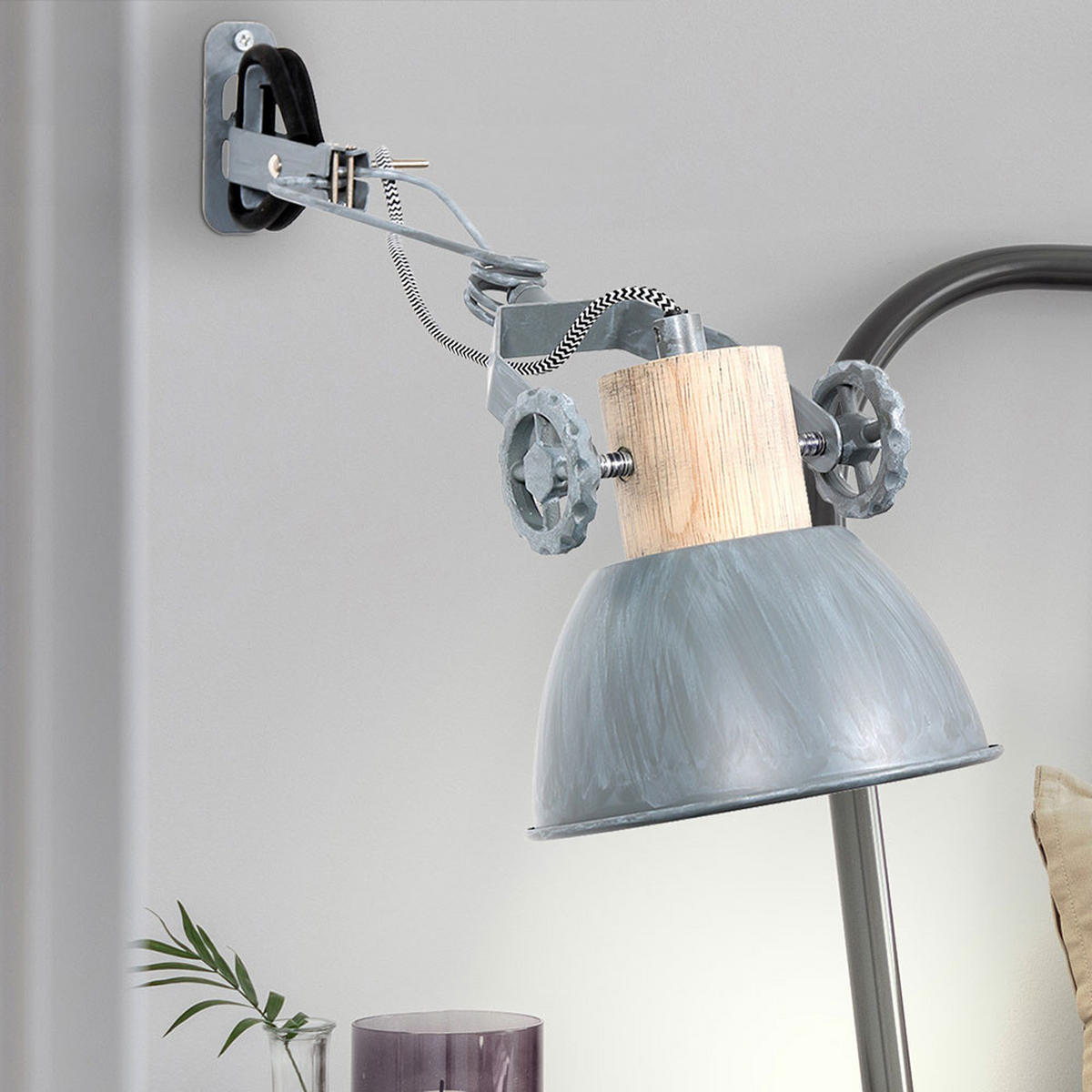 LED WANDLEUCHTE Metall Grau - Grau, Holz (17/10.5/30.5cm)
