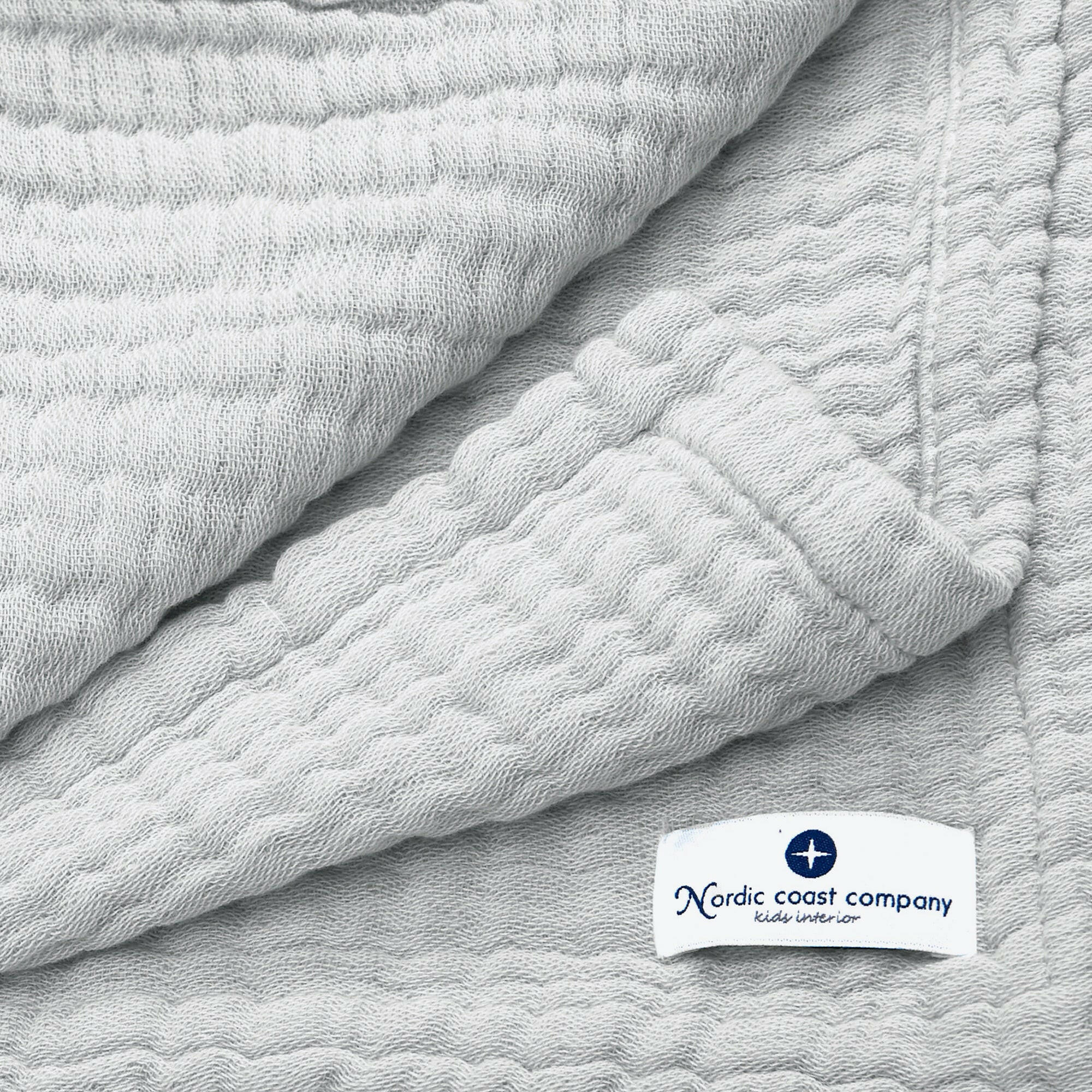 Thumbnail - nordic coast company Musselindeckegrau, Grau, Textil, 80x80 cm, Schlafen, Babybett-Ausstattung, Babydecken & Babykissen,...