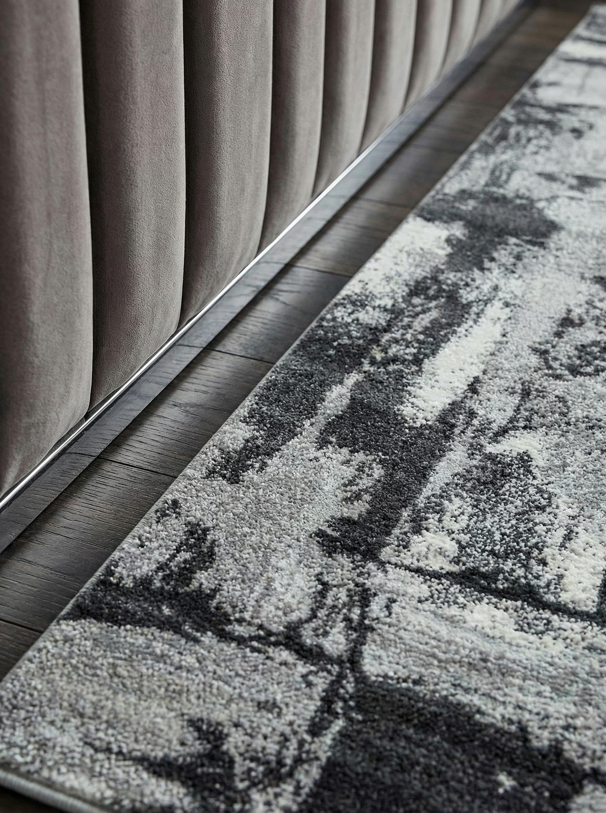 TEPPICH Velours abstrakt mit Metallic-Akzenten Stadtmuster pflegeleicht PARMA-Felino, Silbergrau 120x170 cm - Grau, Textil (120/170cm) - KADIMA DESIGN