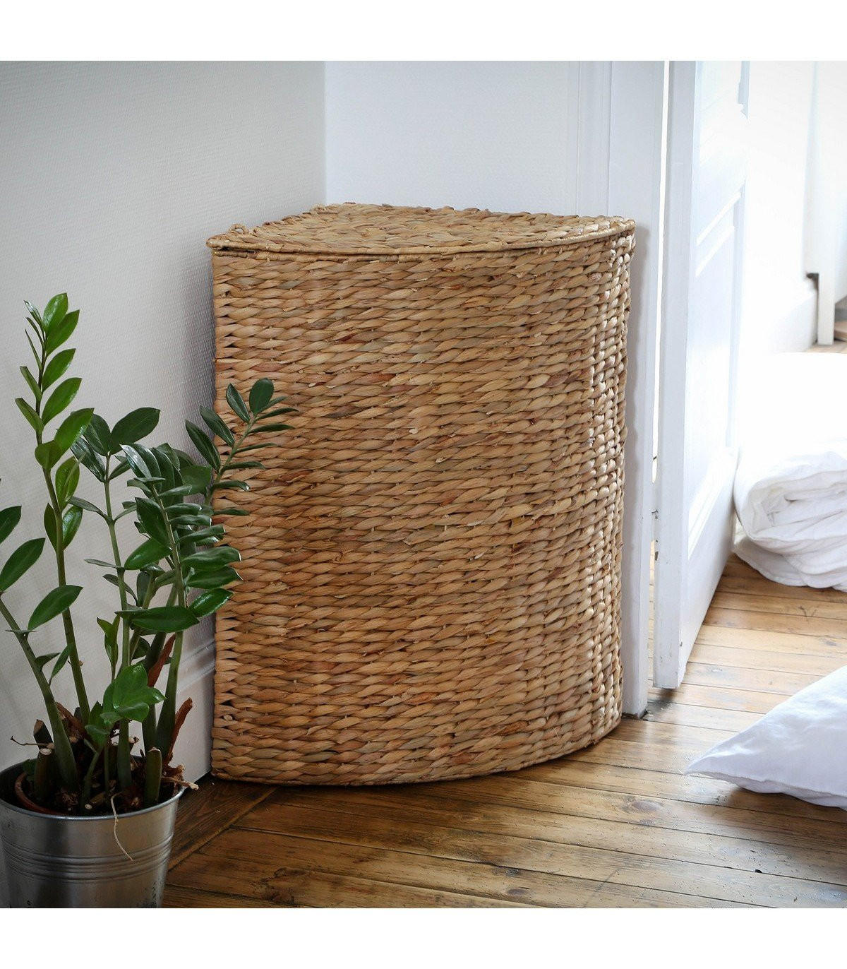 ECK-WÄSCHEKORB aus Wasserhyazinthe - H66 cm - Apfelbaumfarben, Naturmaterialien (40/65/40cm) - Calicosy