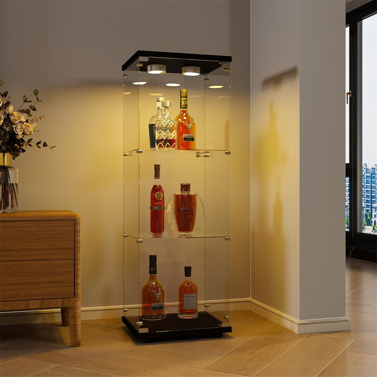 VITRINE - Glasvitrine mit 1 Tür und 3 Ebenen - integrierte LED-Beleuchtung - Schwarze Decken- und Bodenplatte - Schwarz, Glas (42/125/36cm) - DELFA