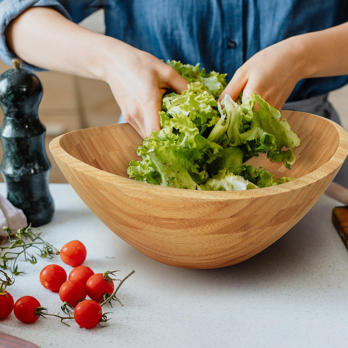 SALATSCHÜSSEL - Hellbraun, Holz (27.5/29/12cm) - Relaxdays