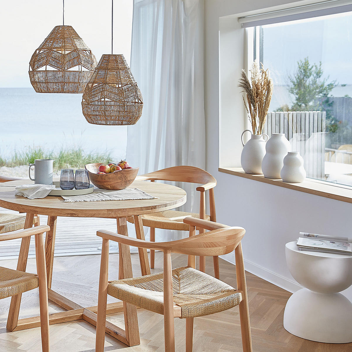 BEISTELLTISCH Artista - Weiß, Keramik (40/40/45cm) - Butlers