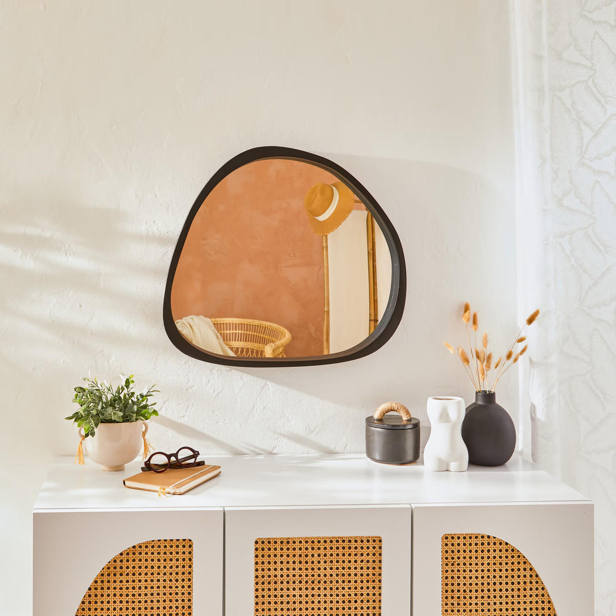 WANDSPIEGEL im schwarzen Rahmen Wayne 56,5/4,5/63 cm - Schwarz, Holzwerkstoff (4.5/63/56.5cm) - Atmosphera Createur d´interieur
