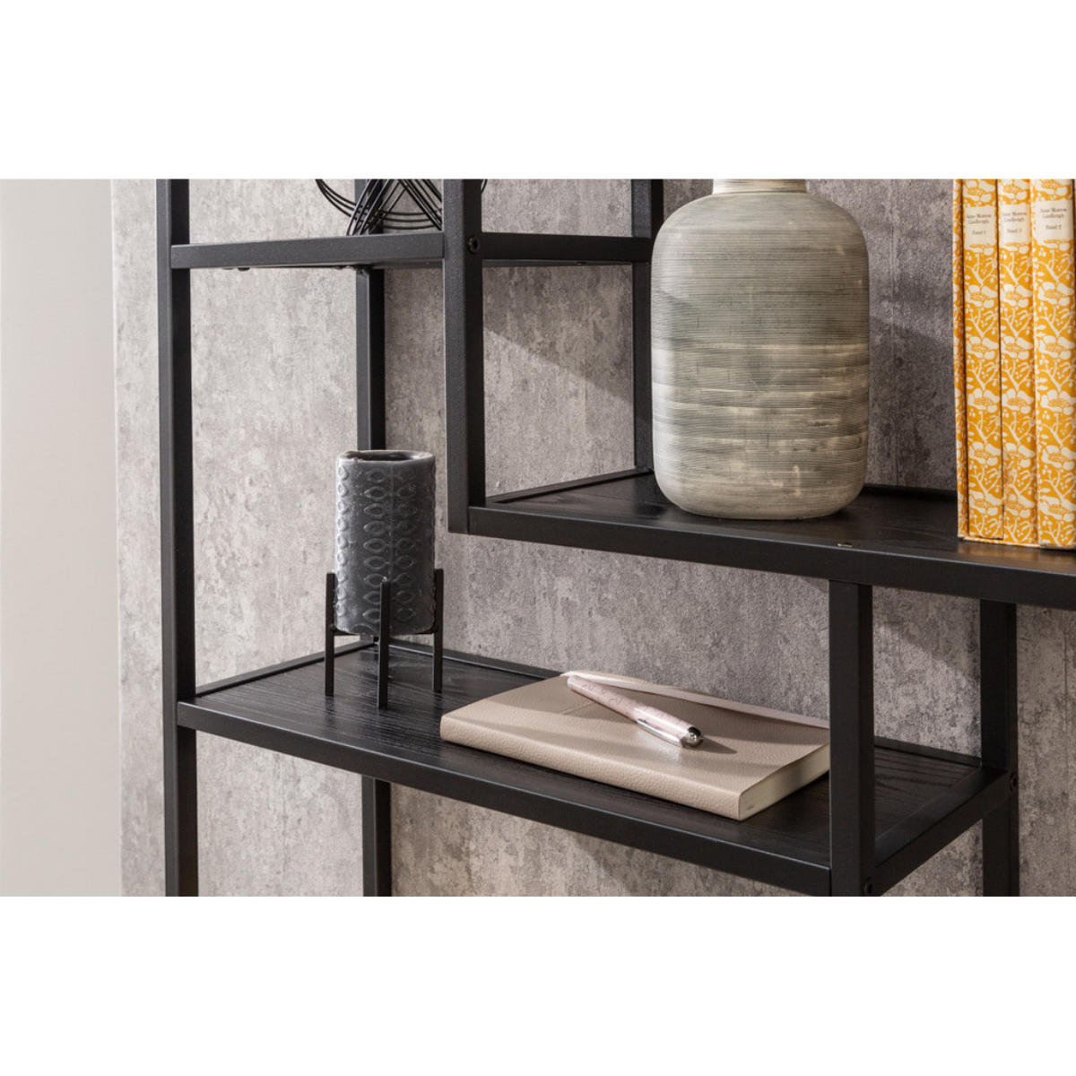 WANDREGAL SLIM LINE Esche Schwarz 91cm - Schwarz, Holz/Metall (75/91/20cm) - riess-ambiente