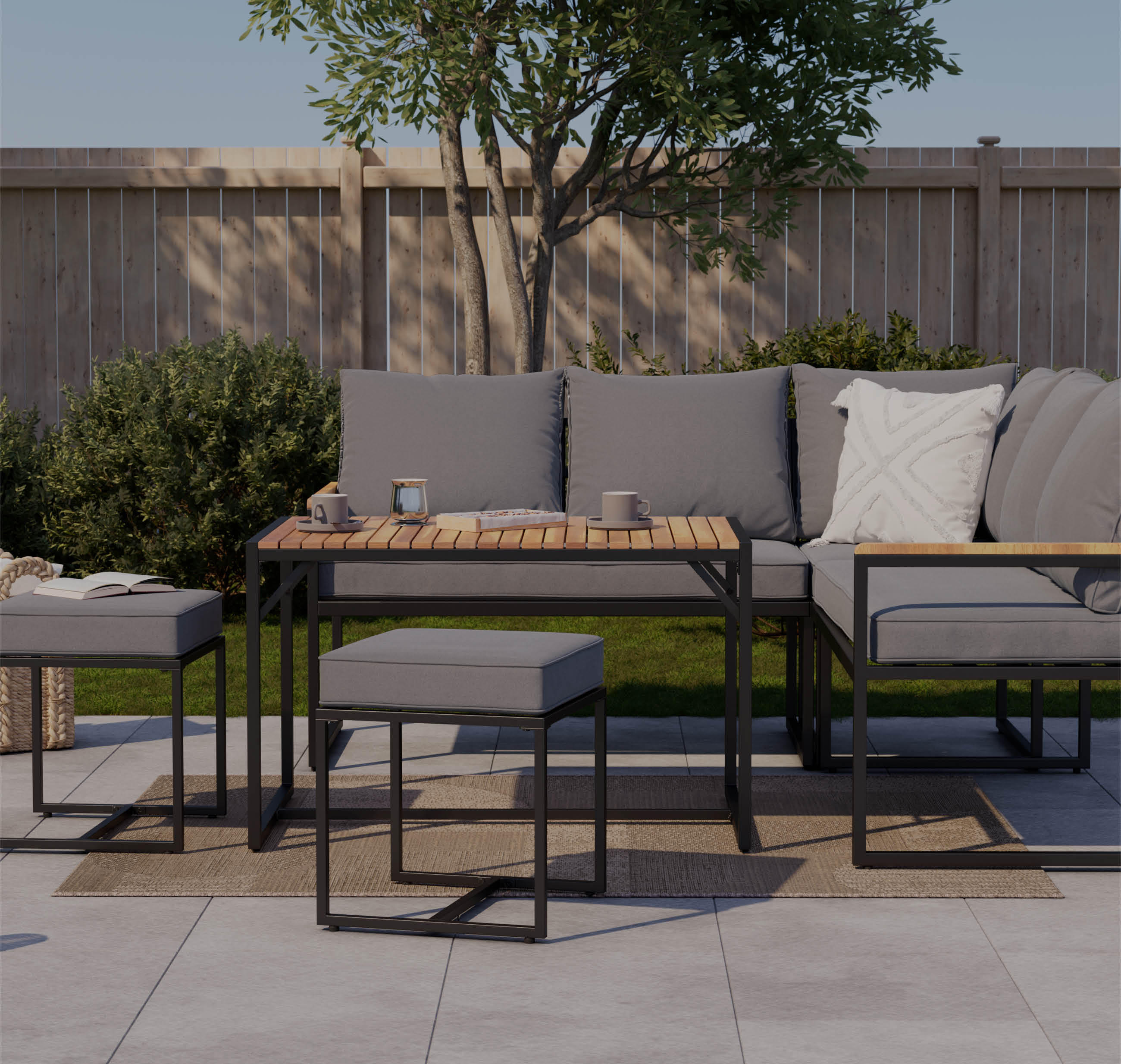 Loungegarnitur im Garten