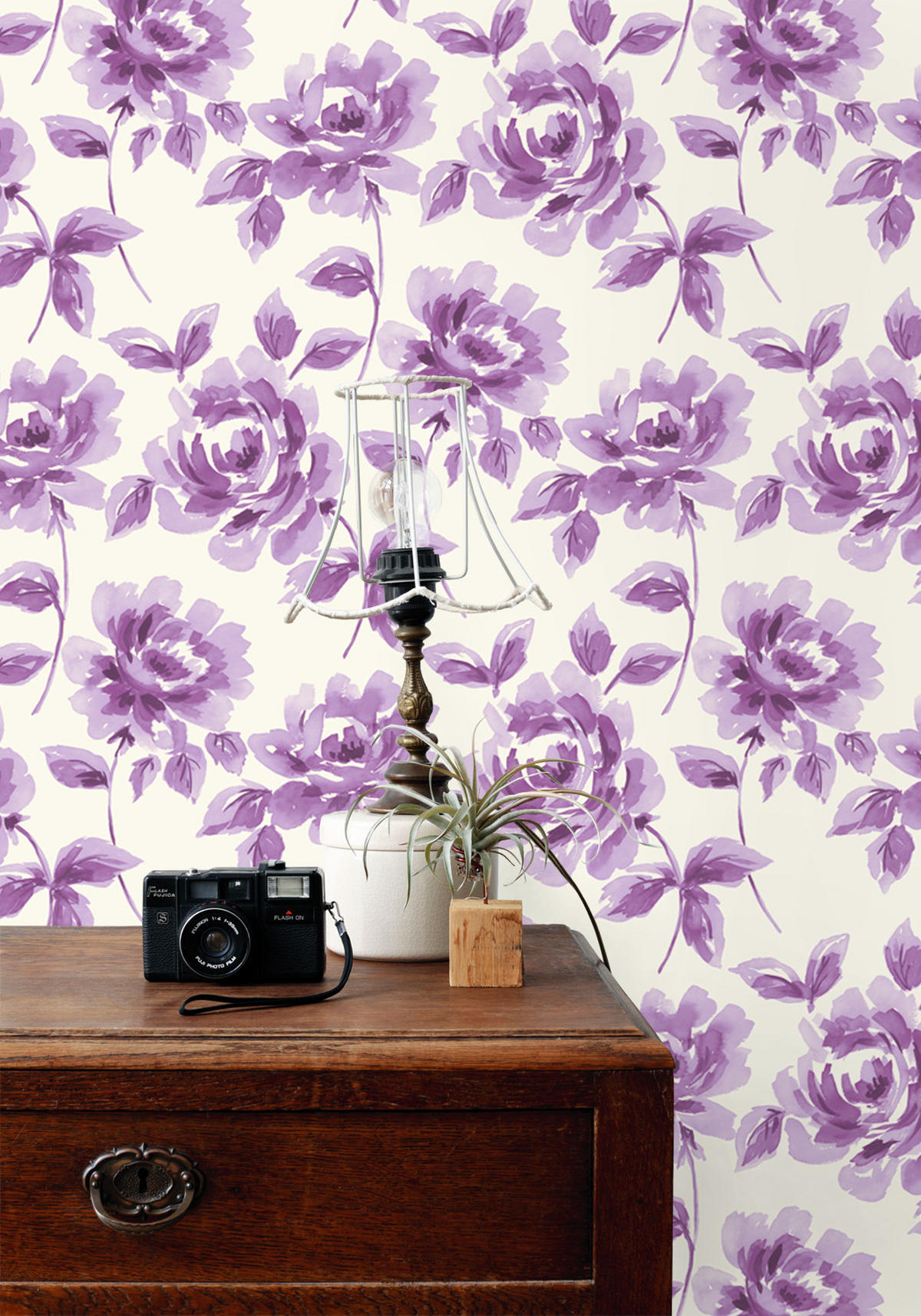 TAPETE Aquarell gemalte Rosen 53 cm x 10.05 m - Lila, Papier (53/1000cm) - ESTAhome