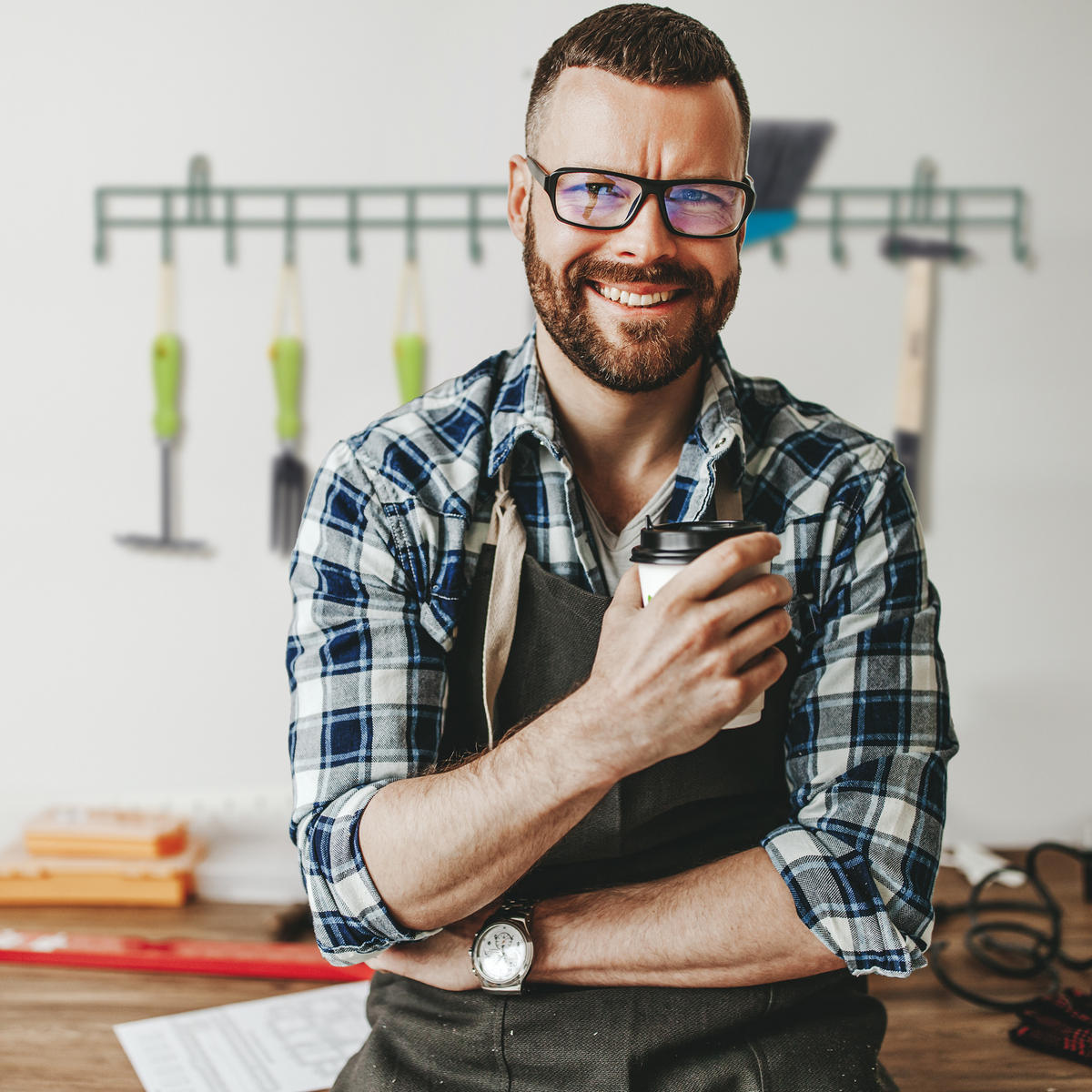 GERÄTEHALTER - Dunkelgrün, Metall (100/12/5cm) - Relaxdays