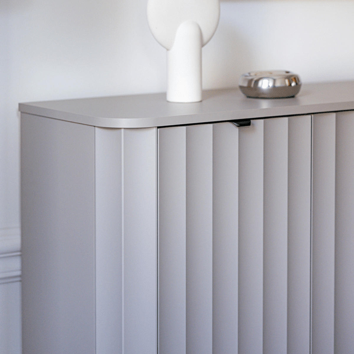 KOMMODE Novado NO-1 137,2 x 91 x 40,5 cm Greige - Greige, Holzwerkstoff/Metall (137.2/91/40.5cm) - Koseto