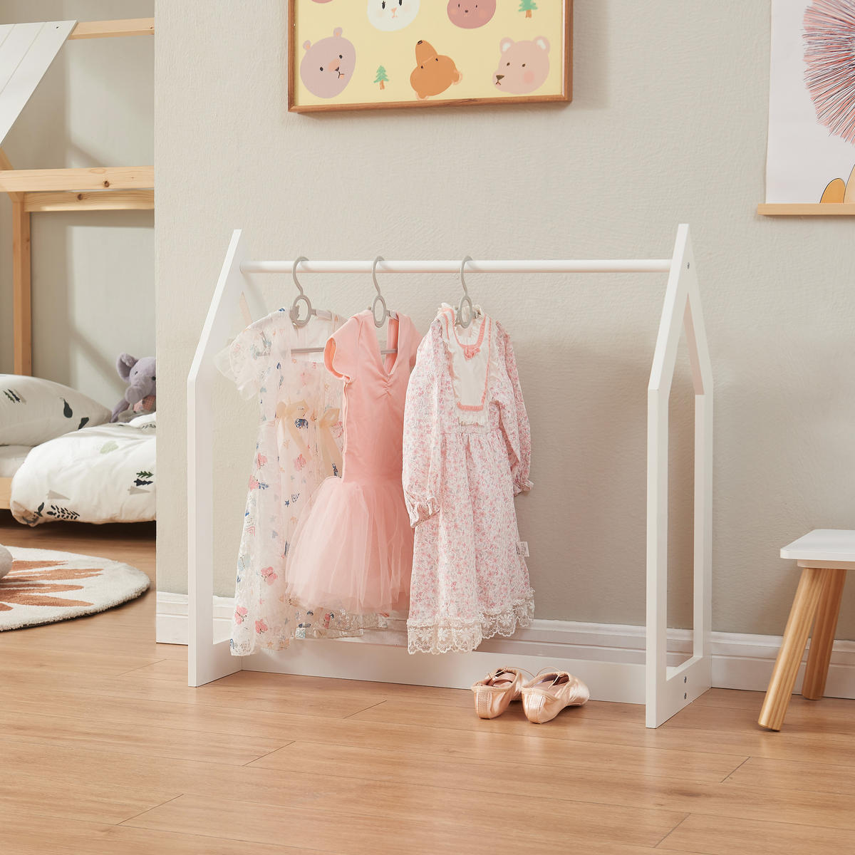 KINDERKLEIDERSTÄNDER Værløse - Weiß, Holzwerkstoff (75/78/35cm) - [en.casa]