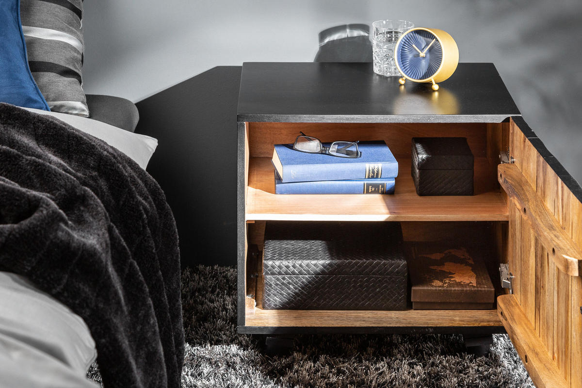 NACHTTISCH SCORPION Mango Schwarz 50 cm - Schwarz, Holz (50/51/40cm) - riess-ambiente