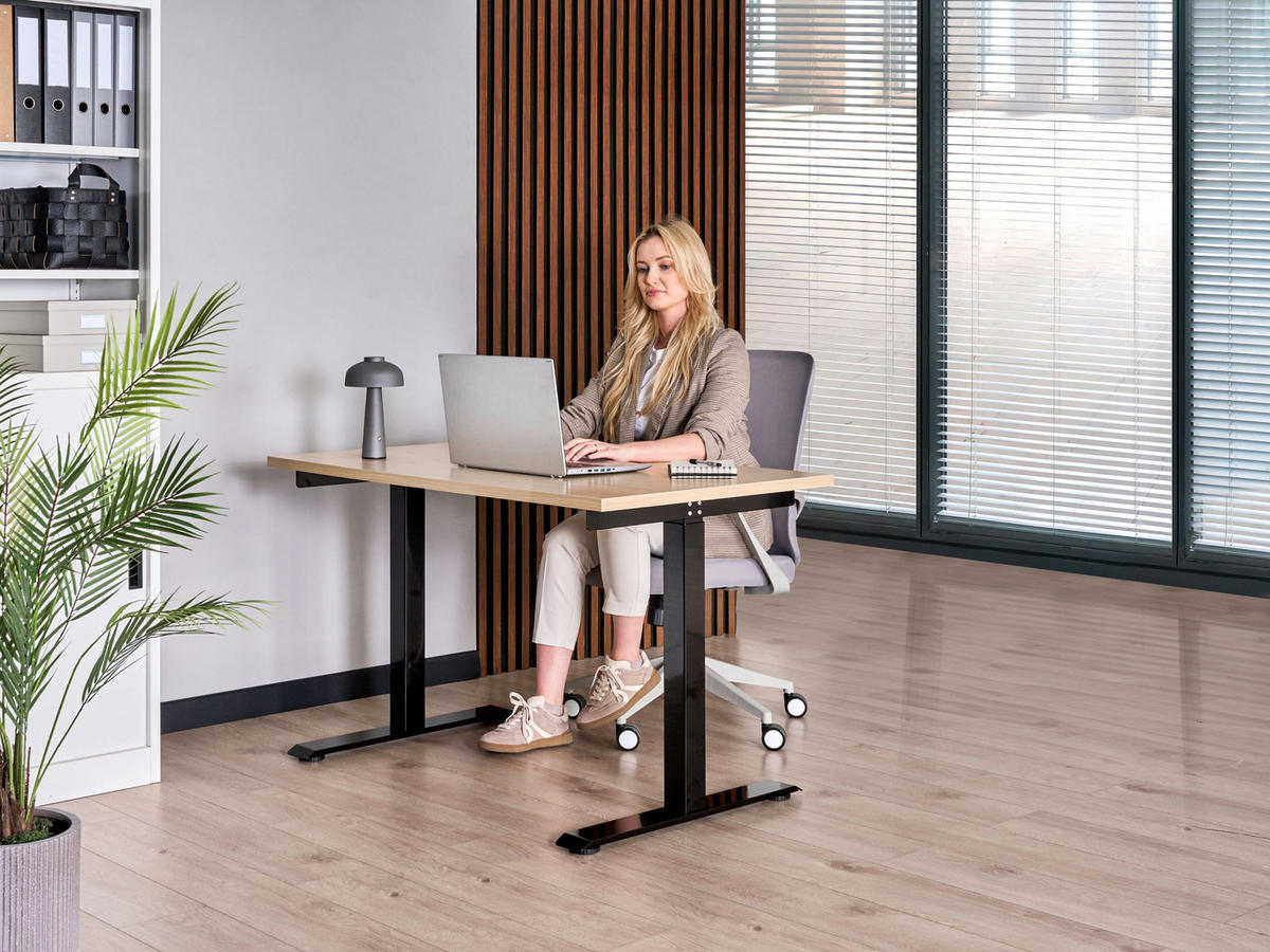 SCHREIBTISCH elektrisch höhenverstellbar 120/72 cm Schwarz/Hellbraun Destines - Hellbraun/Schwarz, Holzwerkstoff/Metall (72/120/63cm) - Beliani