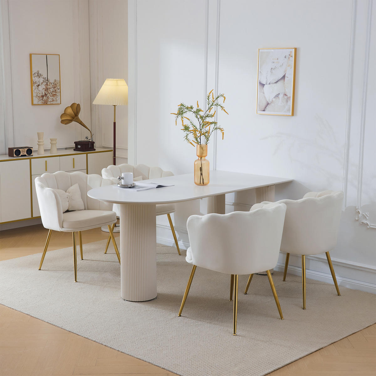 STUHL SET 4-TEILIG Samt Polster Blütenblatt-Rücken Goldfüße & Kissen Beige - Beige, Holz (62/43/54cm) - FLIEKS