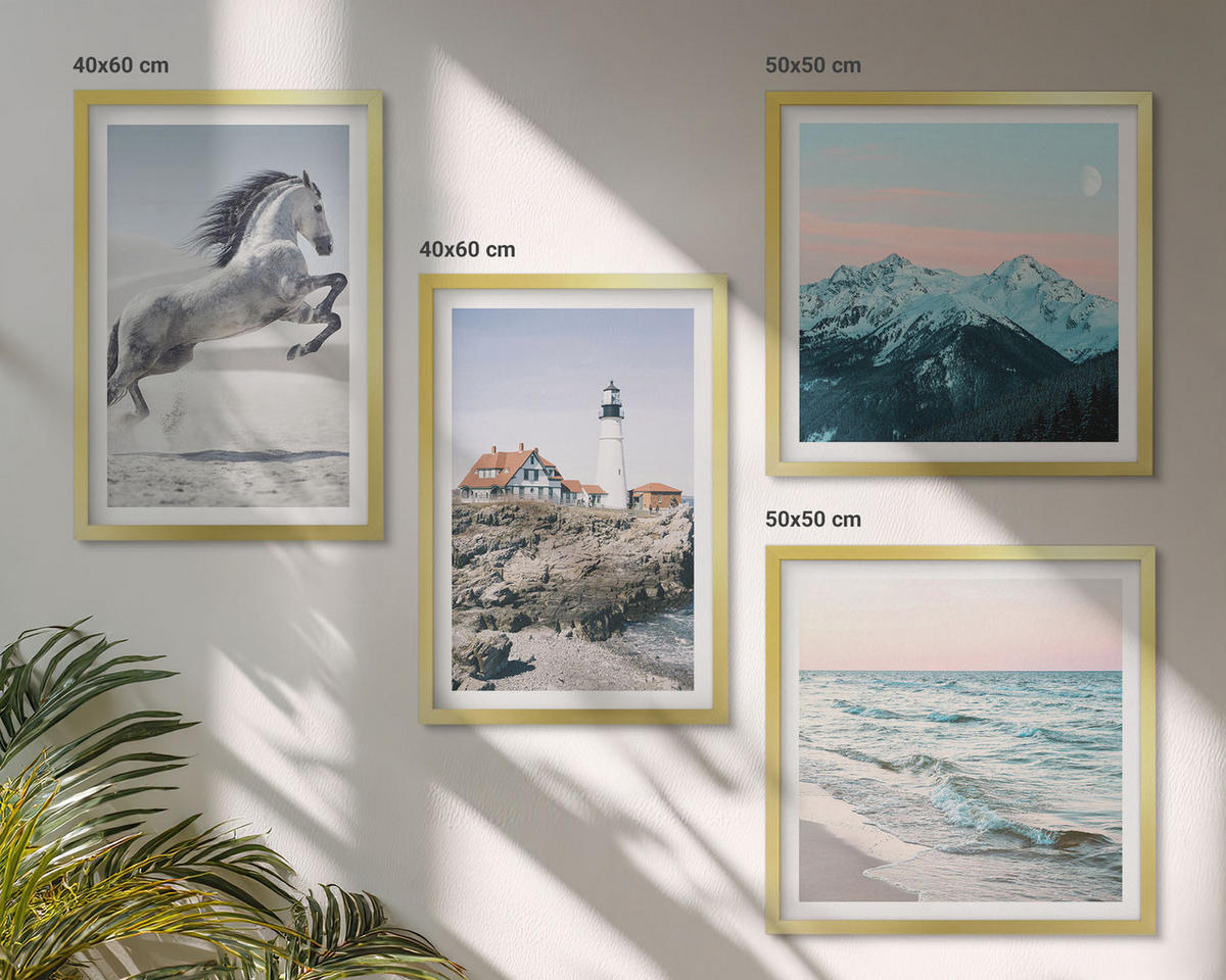 BILDER SET 4er Set - 50x50 cm & 40x60 cm Goldrahmen - Pferde, Bewegung, Strand, Leuchtturm, Berge - Goldfarben, Kunststoff (50/50cm) - TULUP