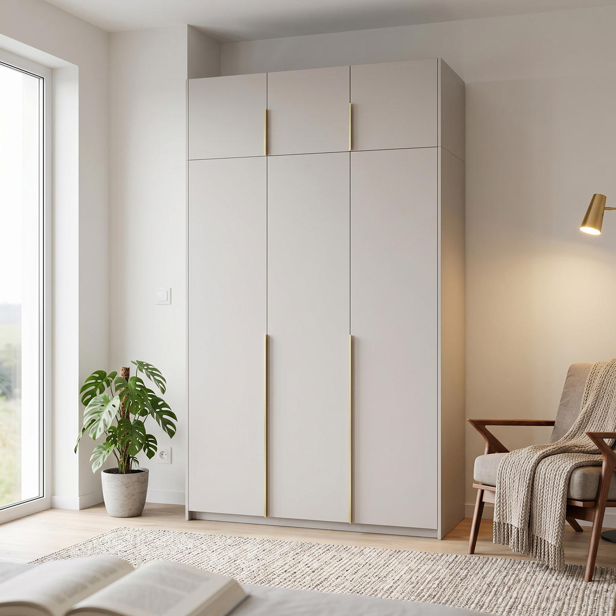 DREHTÜRENSCHRANK AMARA 148/250/58cm 3-türig Kaschmir - Kaschmir/Goldfarben, Holzwerkstoff (148/250/58cm) - MASSENO